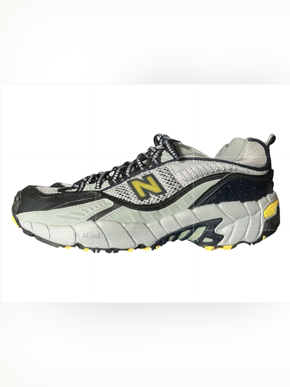 New Balance Mesh All Terrain Running/Trail Sneaker in Light Gray W805AT Size 8.5
